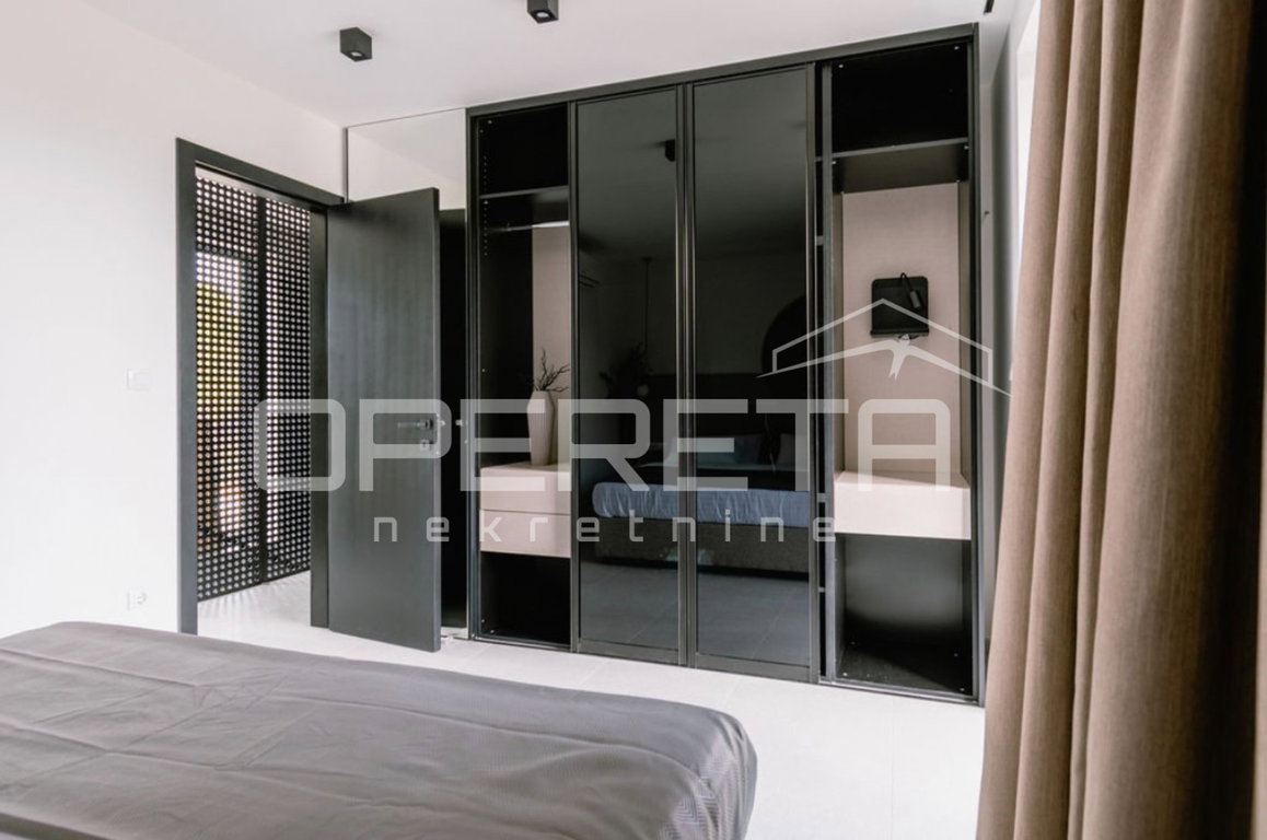 OPERETA 625476