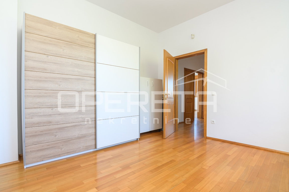 OPERETA 626890