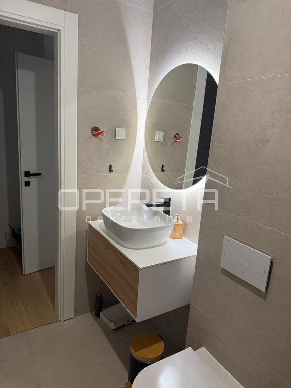 OPERETA 627370