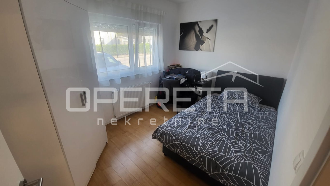 OPERETA 627828