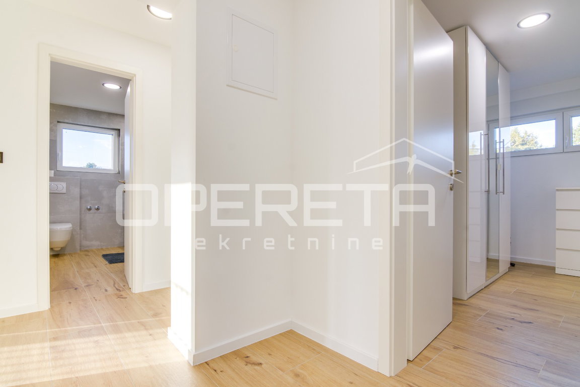 OPERETA 628630
