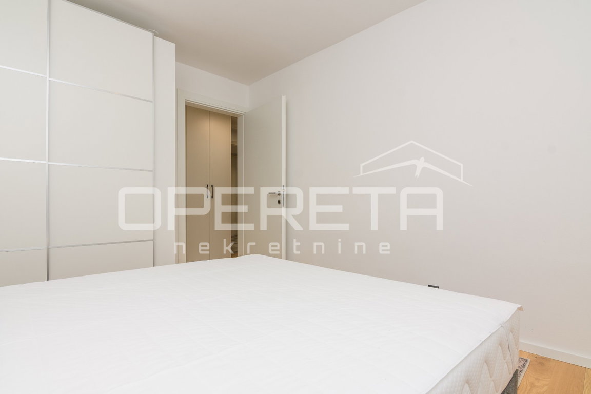OPERETA 629632