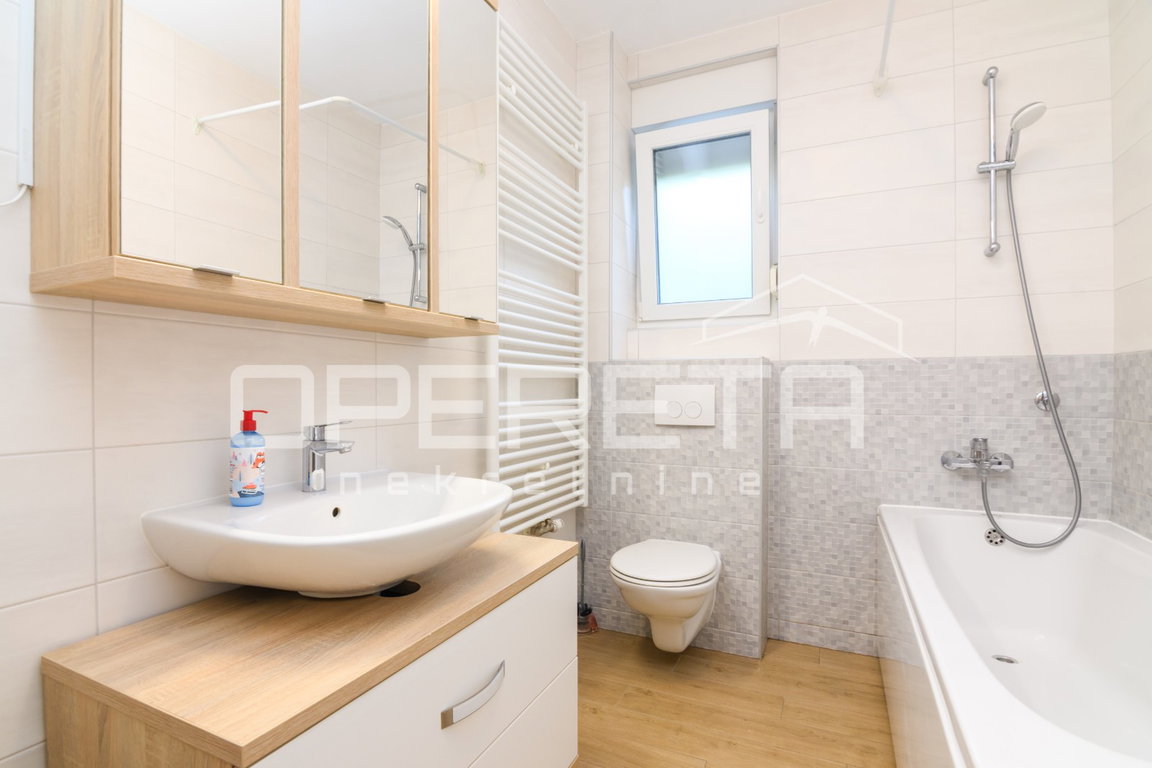 OPERETA 630214