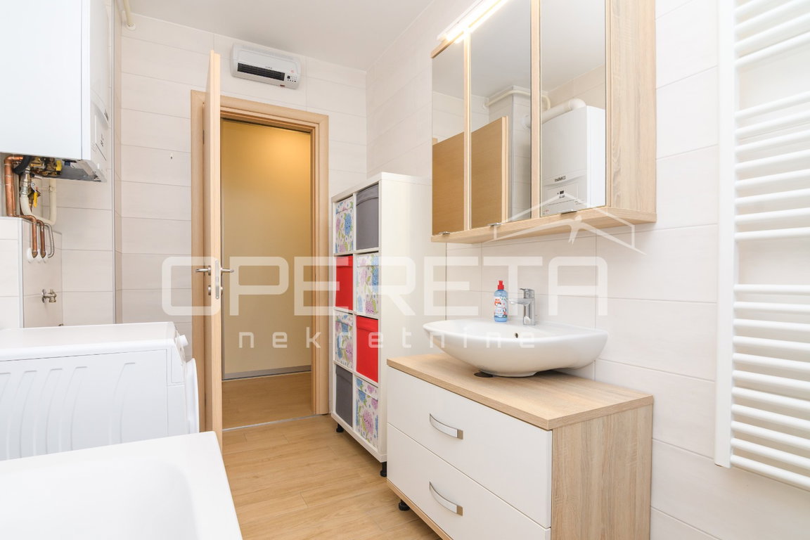 OPERETA 630215