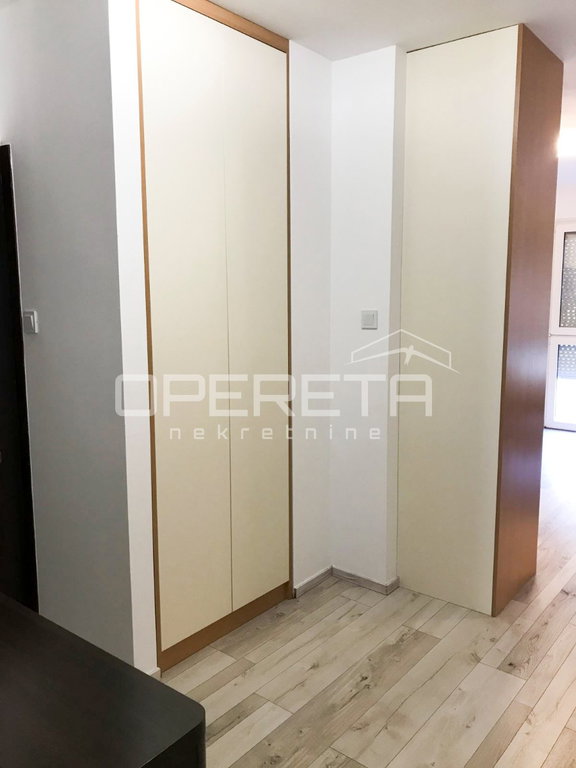 OPERETA 630357