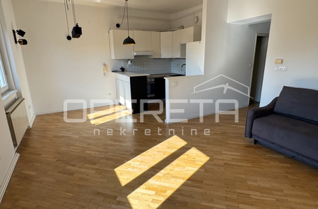 OPERETA 630551