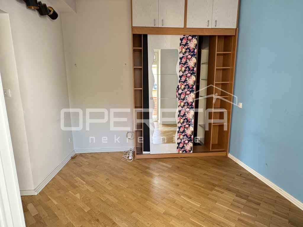 OPERETA 630557