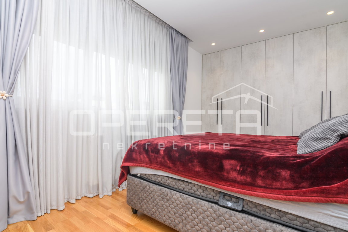 OPERETA 630699