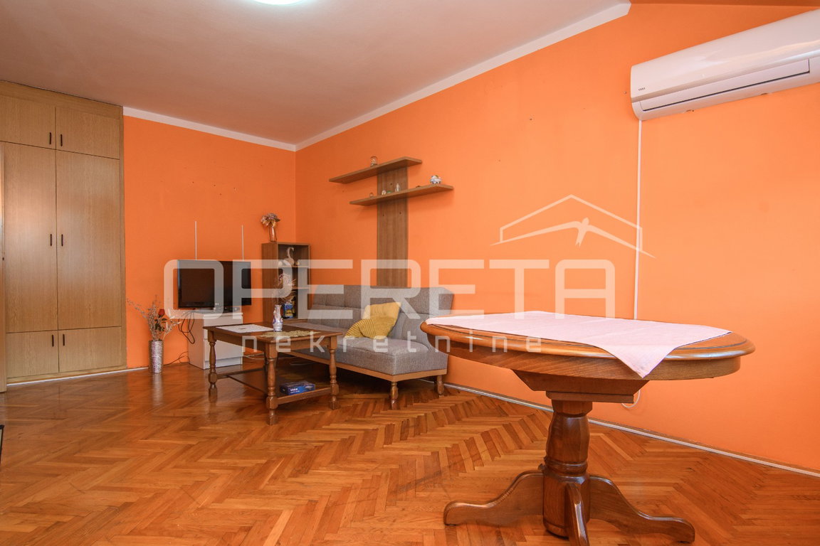 OPERETA 631567