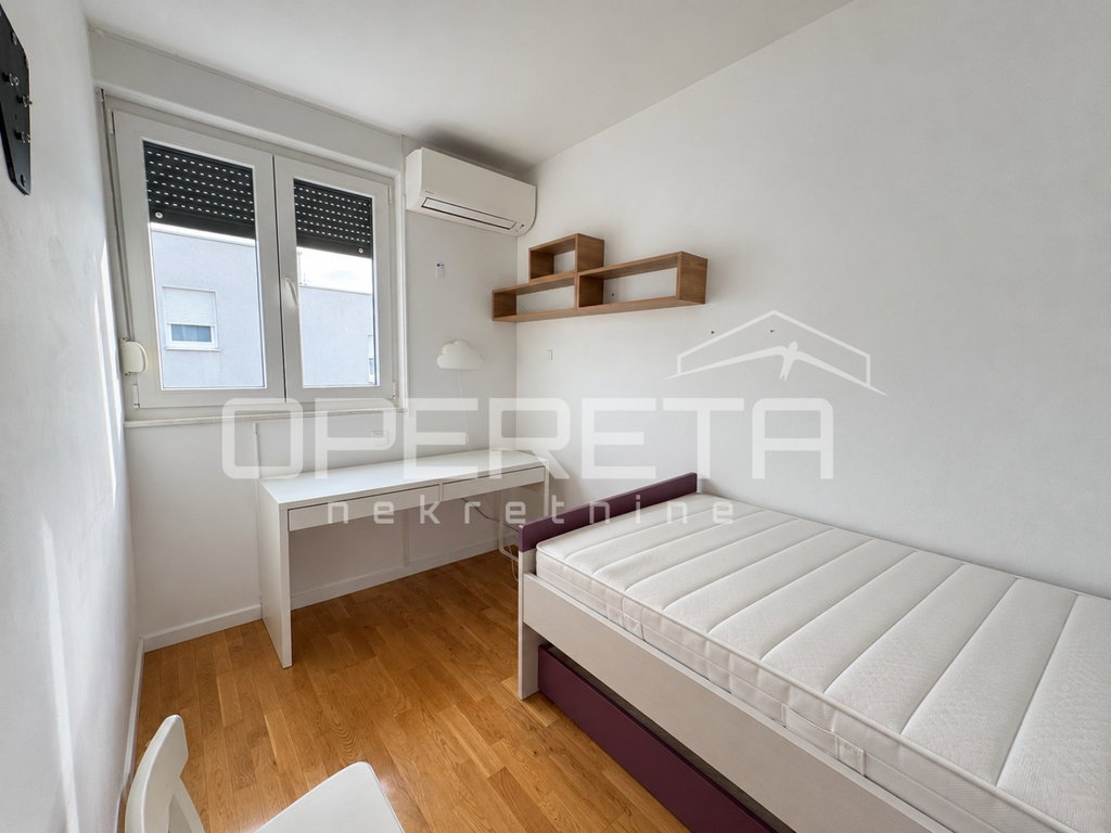 OPERETA 631835