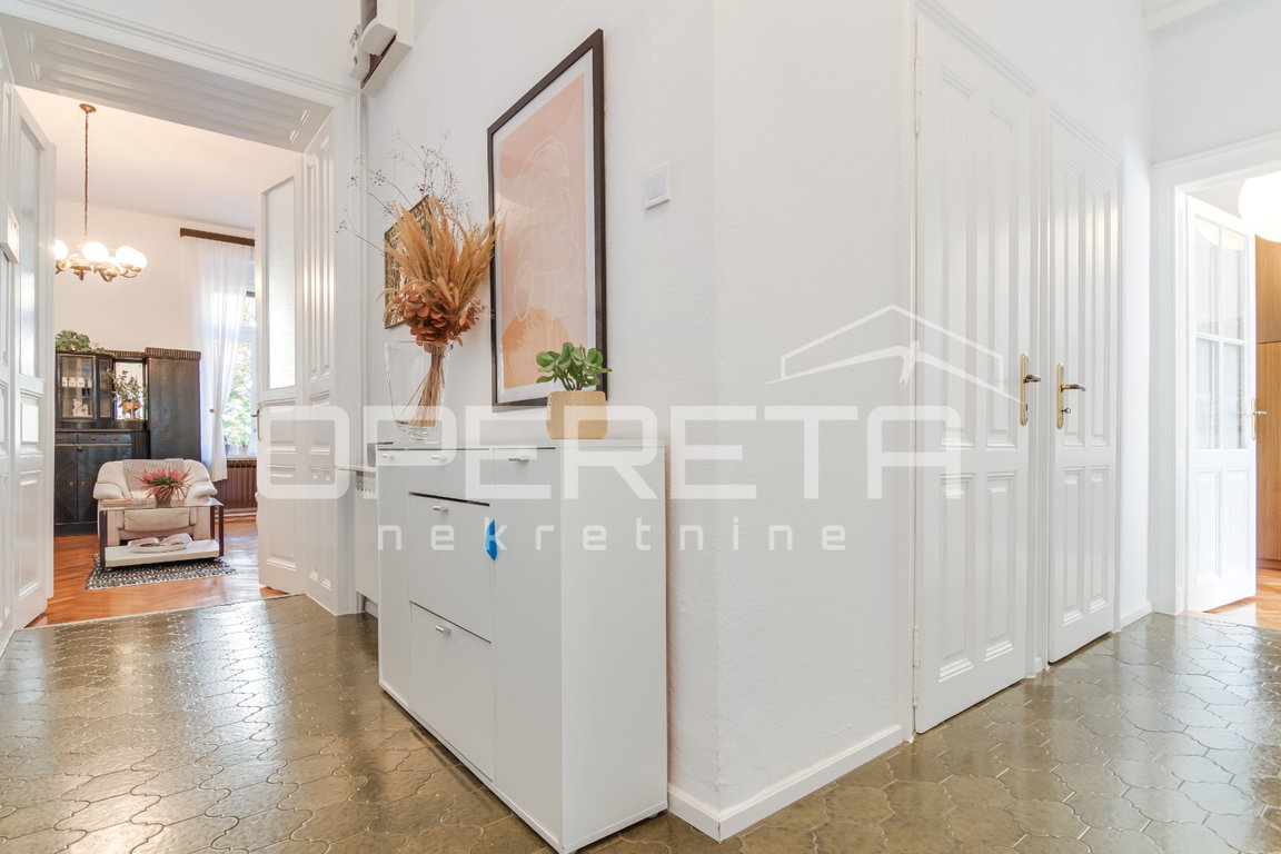 OPERETA 632836