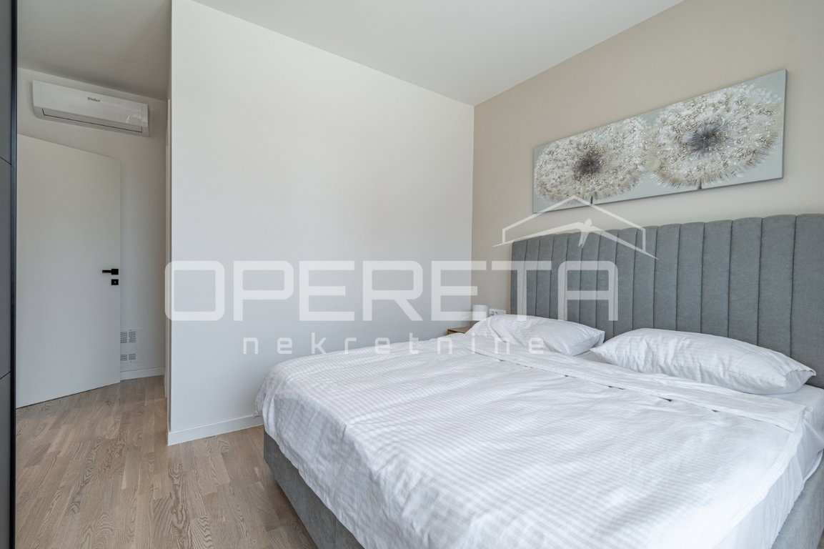 OPERETA 632952