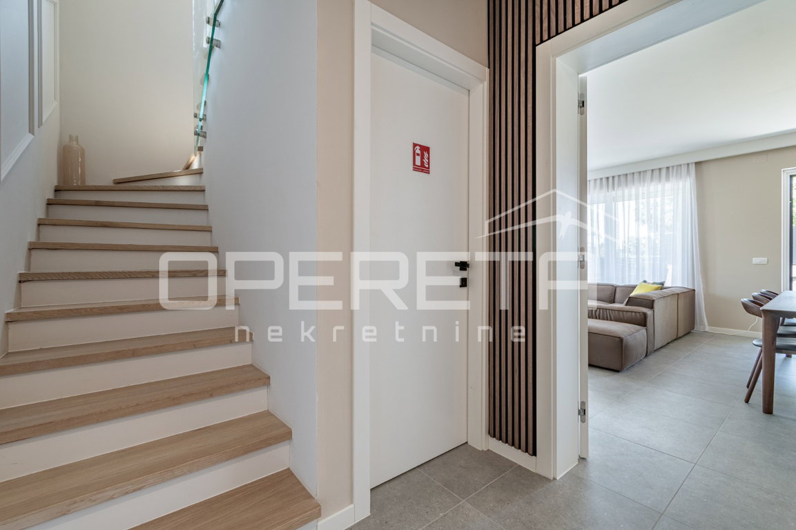 OPERETA 632954