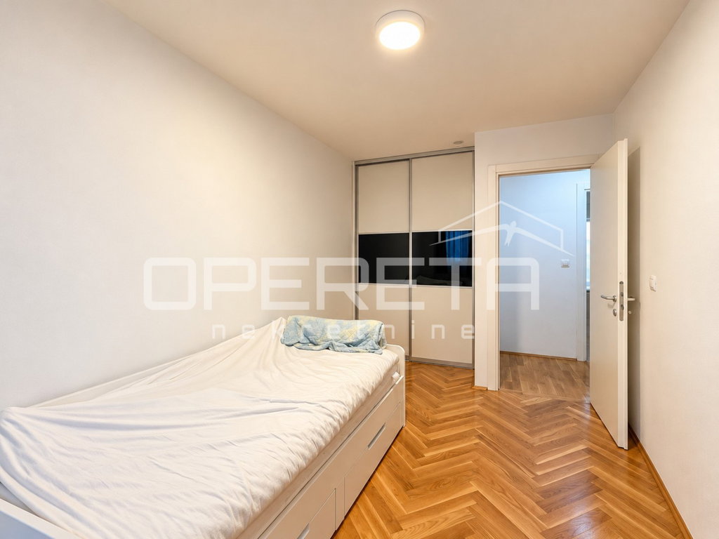 OPERETA 633010