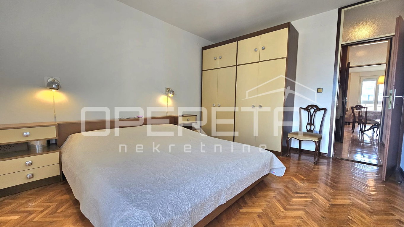OPERETA 633545