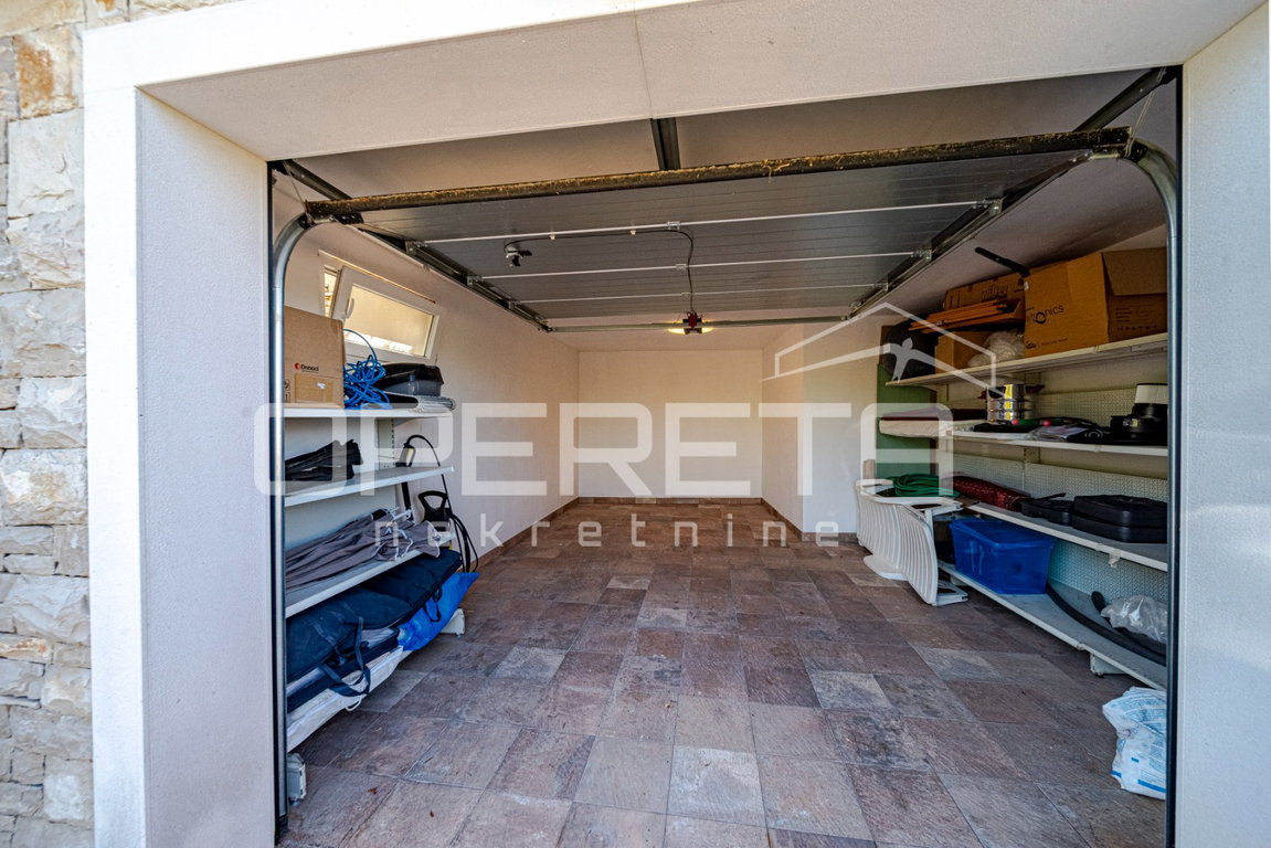 OPERETA 633629