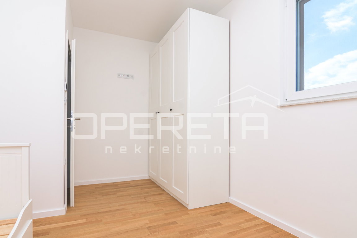 OPERETA 633675