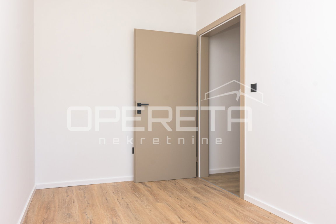 OPERETA 633697
