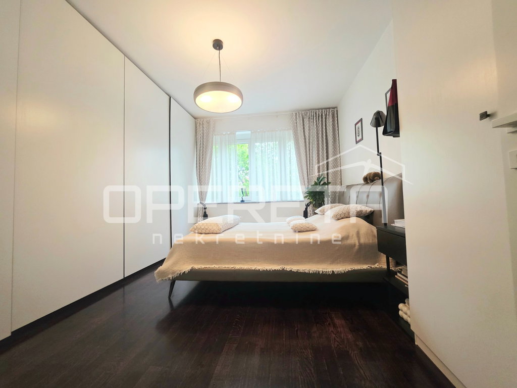 OPERETA 633941