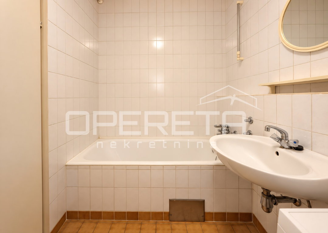 OPERETA 633955