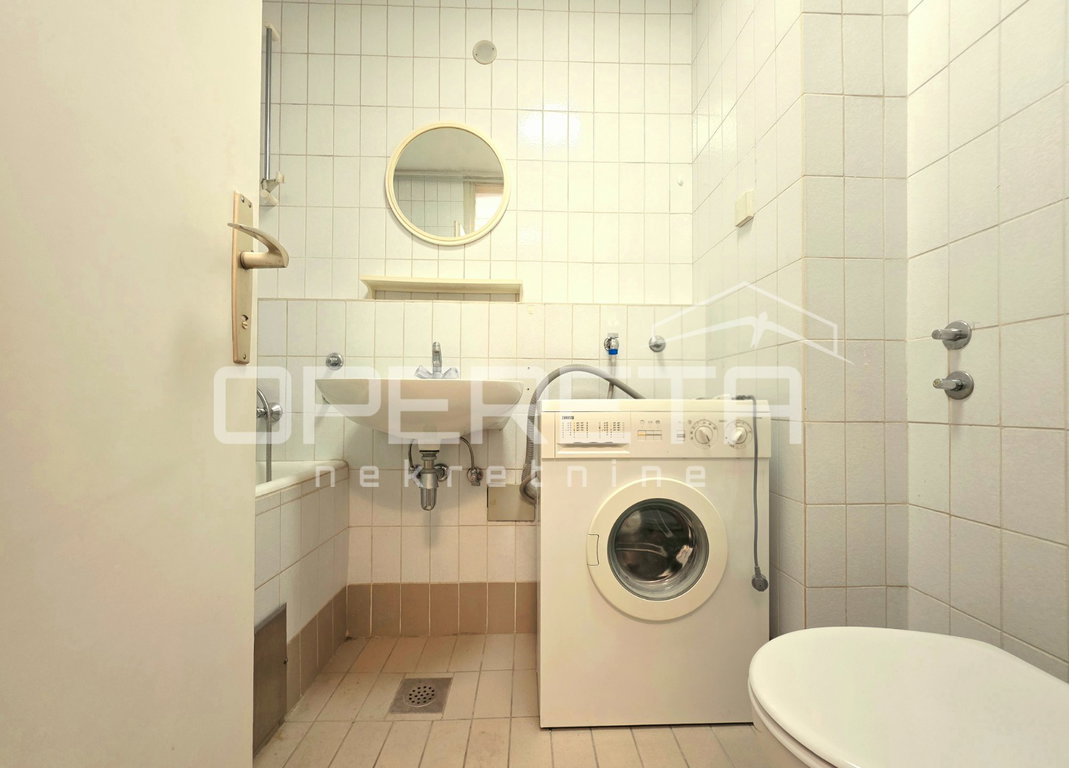 OPERETA 633957