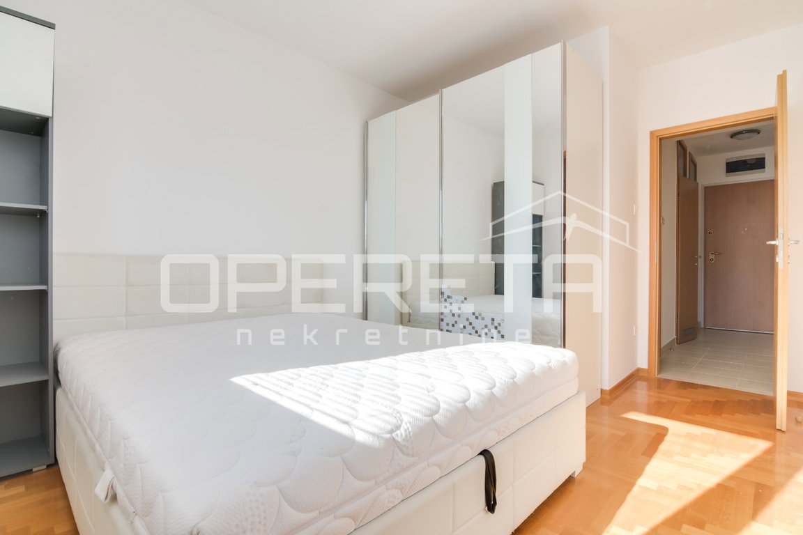 OPERETA 635117