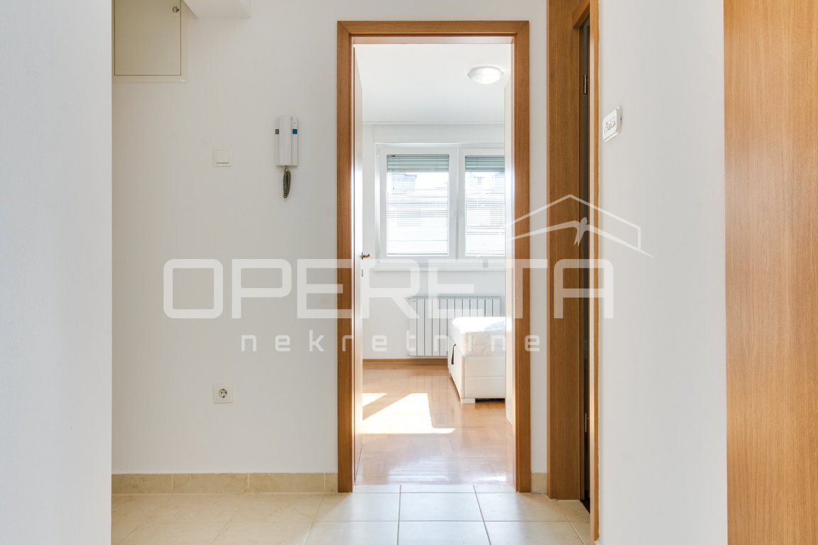 OPERETA 635127