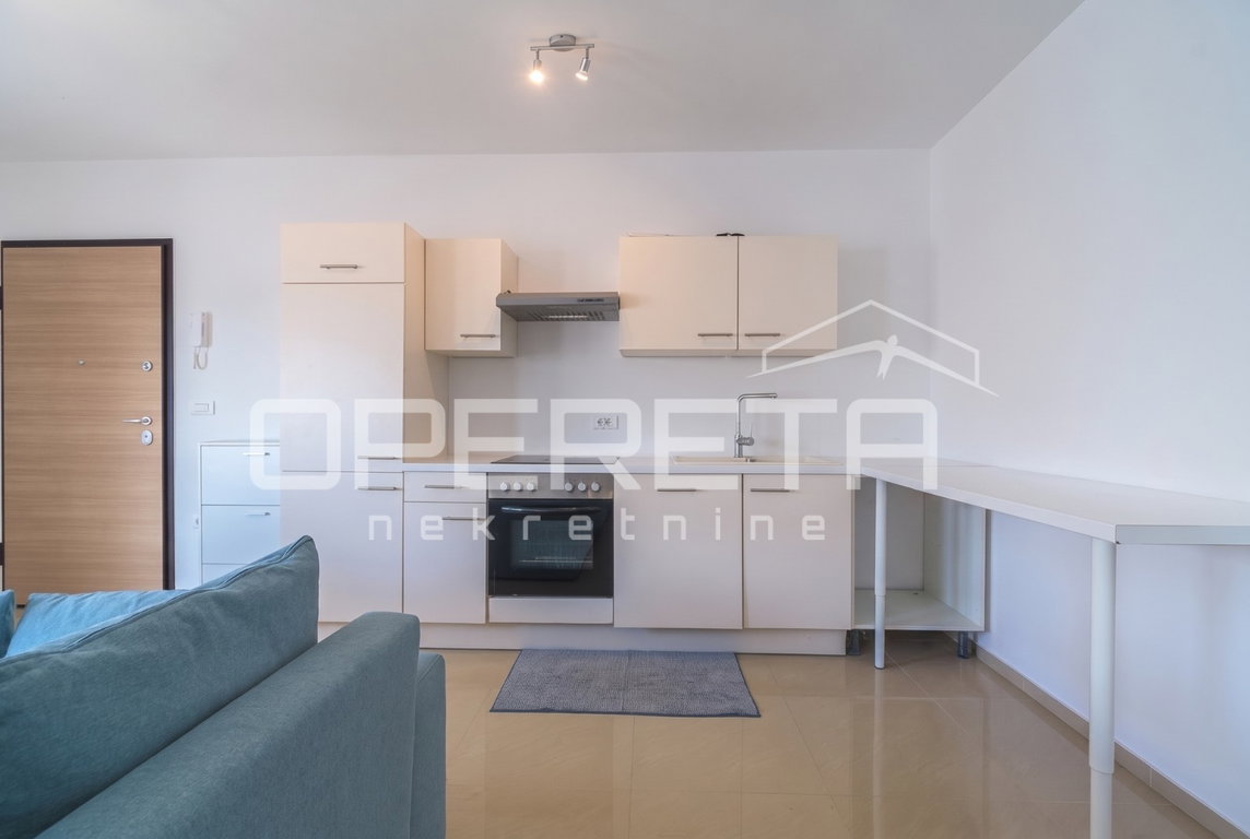OPERETA 635860