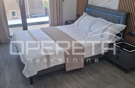 OPERETA 635945