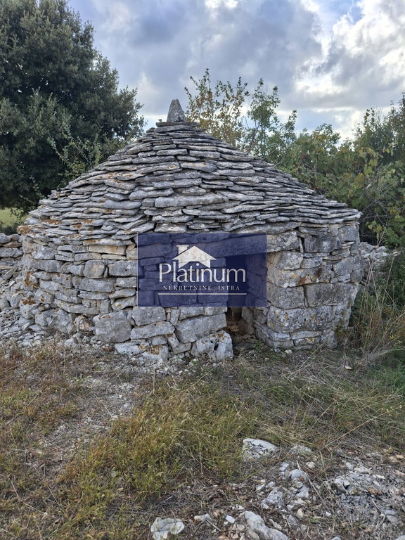 Istra, Vodnjan, poljoprivredno zemljište s kažunom Istra, Vodnjan, poljoprivredno zemljište s kažunom