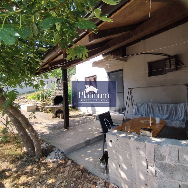 Istria, casa per le vacanze a Kavran in vendita