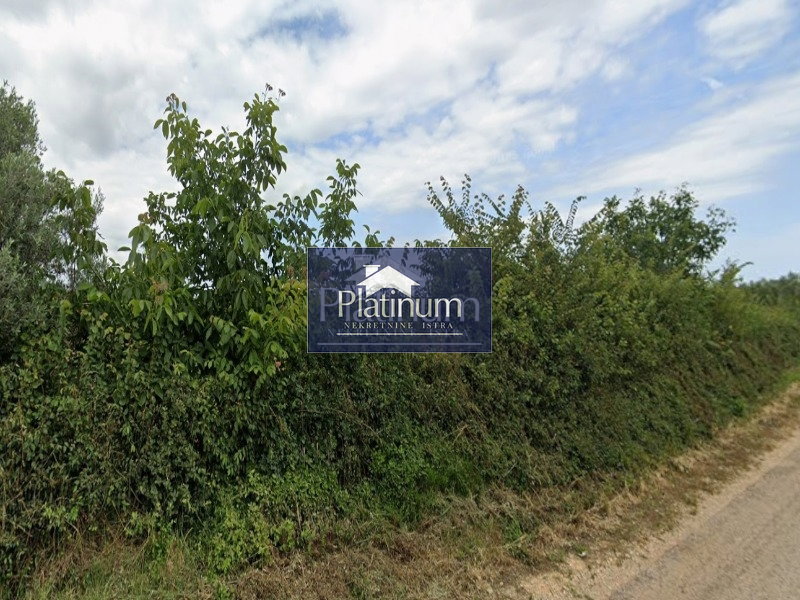 Istra, Fažana, poljoprivredno zemljište 594 m2