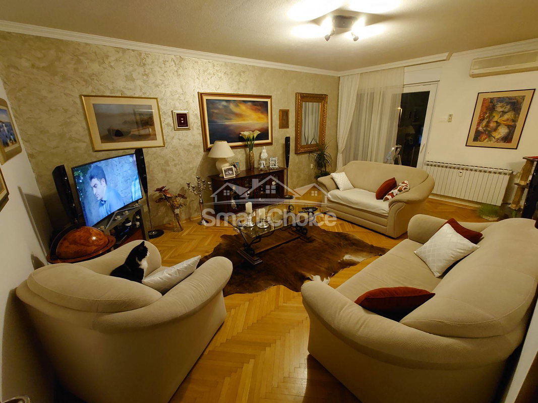 1715772175 img-9a176da7ee3ba429dae3152a4923e8cf-v