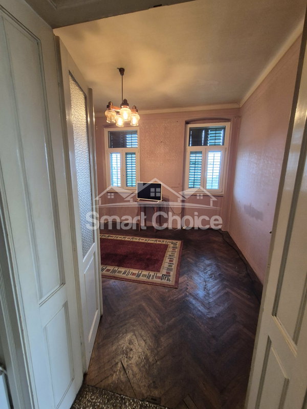 f47dcfbc-cb5c-4858-bcac-6a1ba1526b9f