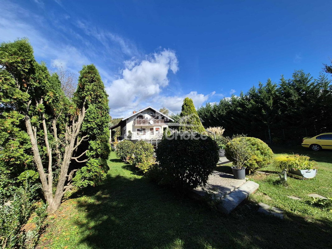 grobnik-kuca-slika-260885405--1-