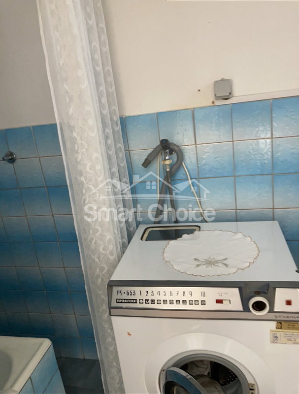 img-7179cc665a738a5e9741451459bc0a22-v