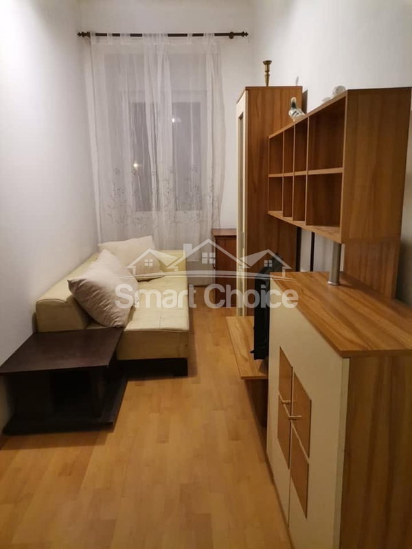 stan-u-ulici-1-maja-957522
