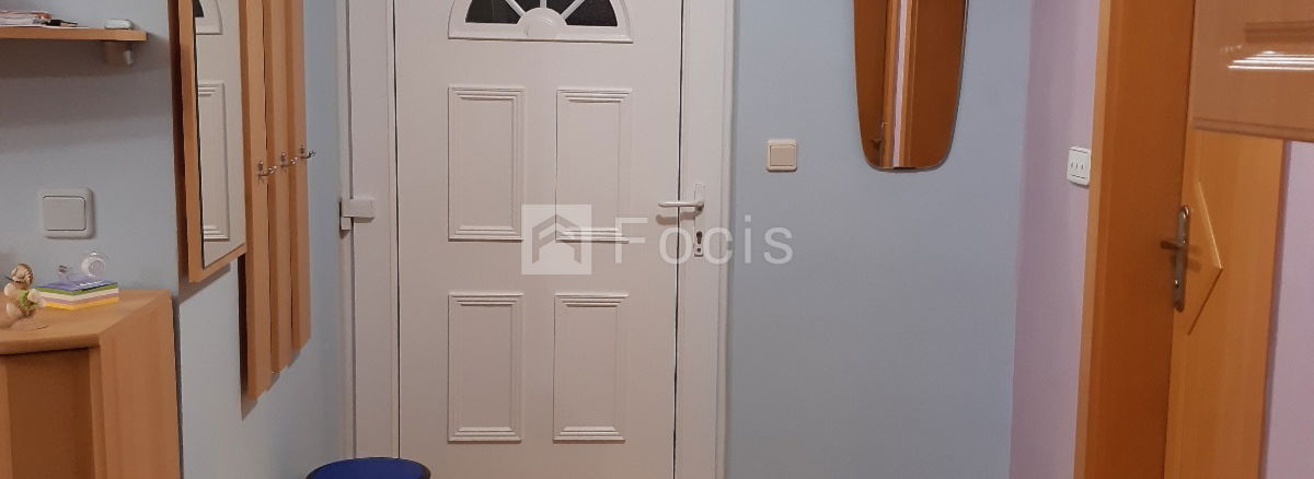 Povljana (Pag); stan na prvom katu u blizini mora