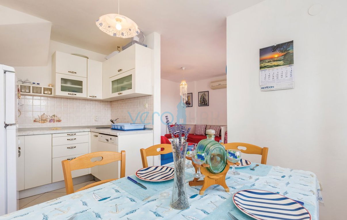 783-ckk083 kitchen 02
