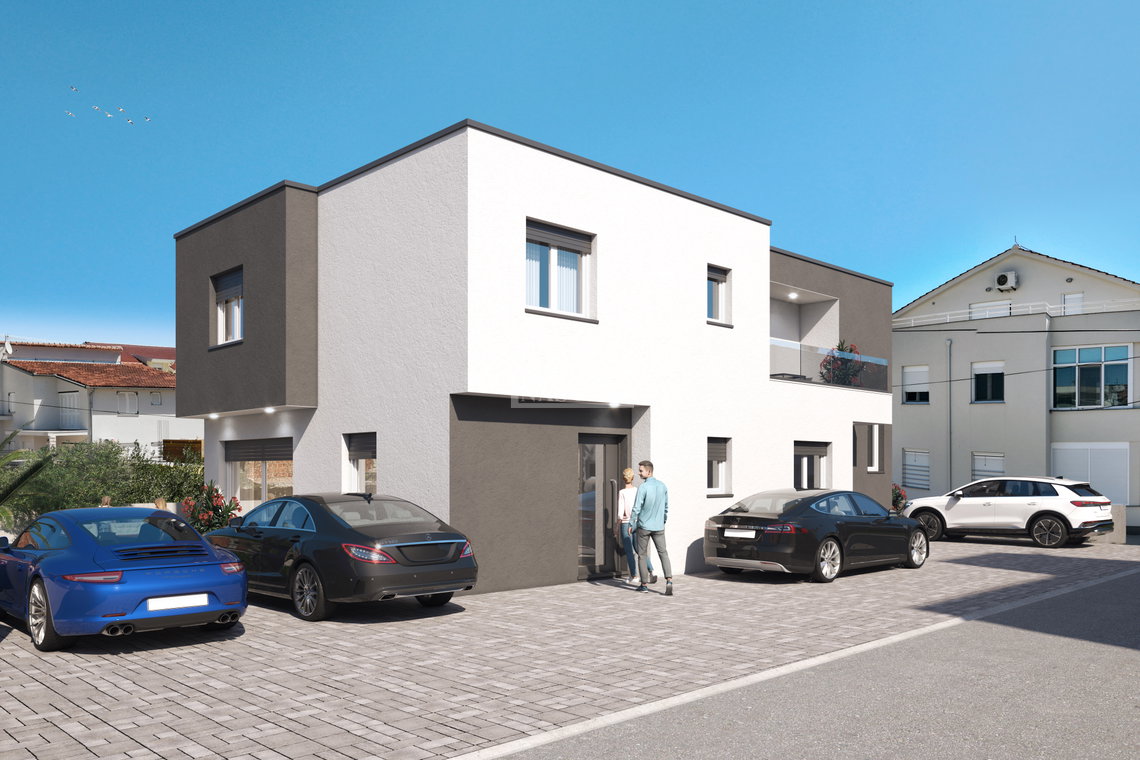 Vodice - Dvosoban stan S3 na prvom katu, 500m od plaže