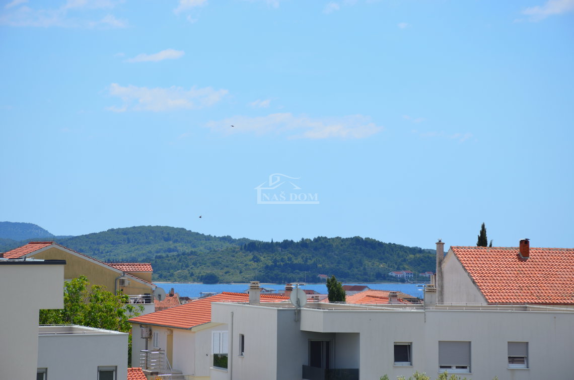 Vodice - Stan S6, I. kat, 79m2, pogled na more