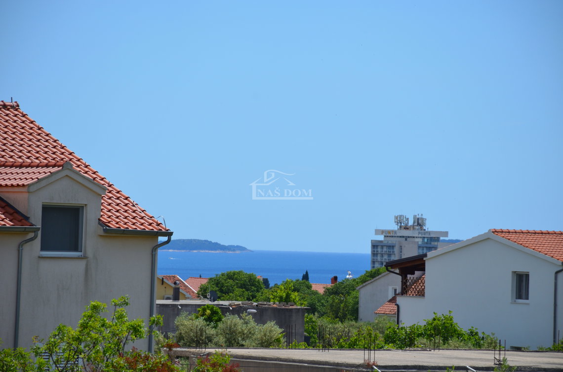 Vodice - S4 Stan na 1. katu 88 m² s terasom i pogledom na more