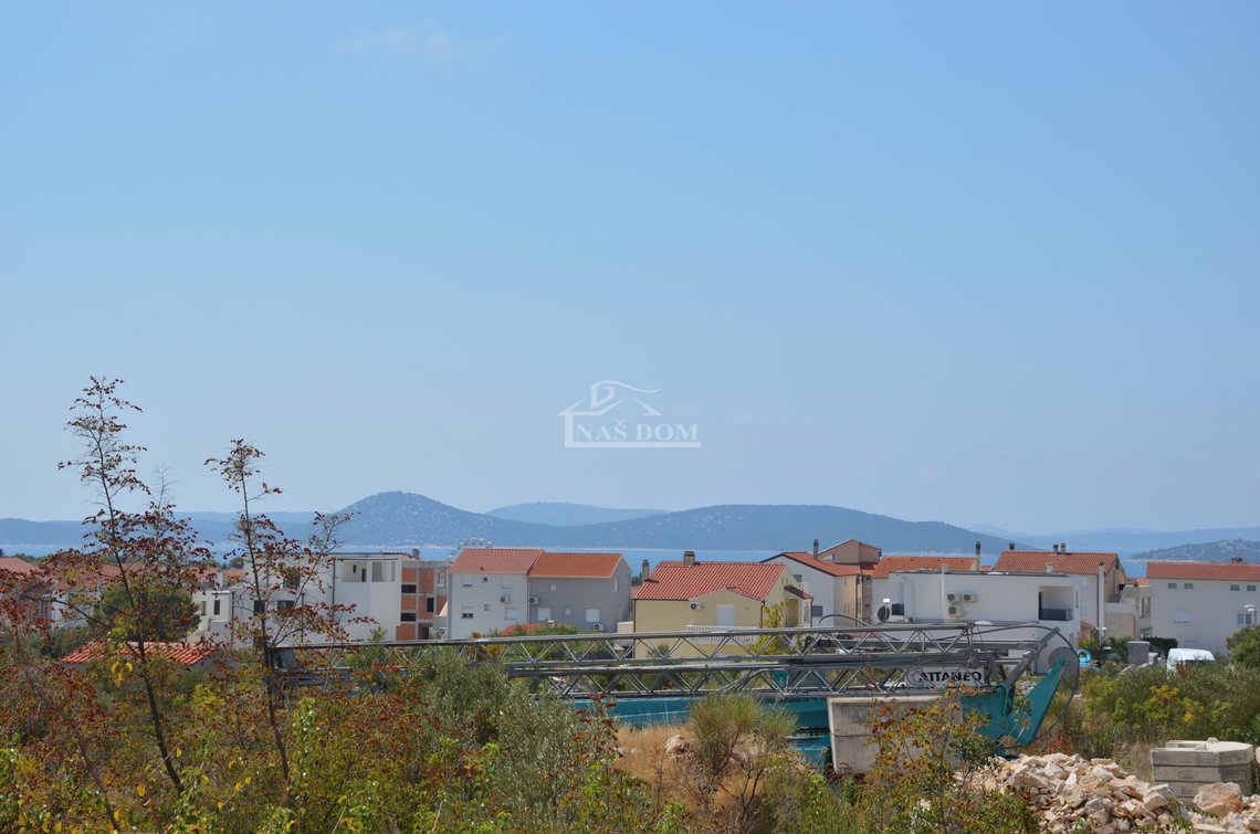 nekretnine vodice, dvosobni stan s pogledom na more
