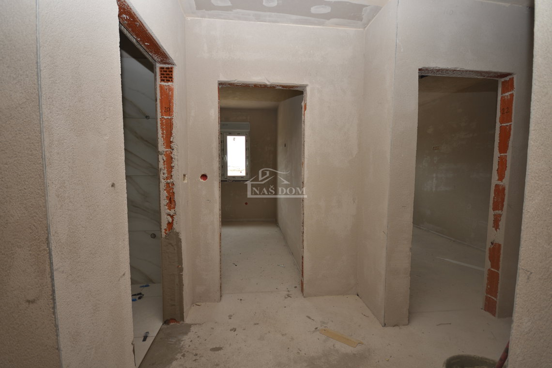 Vodice - Stan S6, I. kat, 79m2, pogled na more