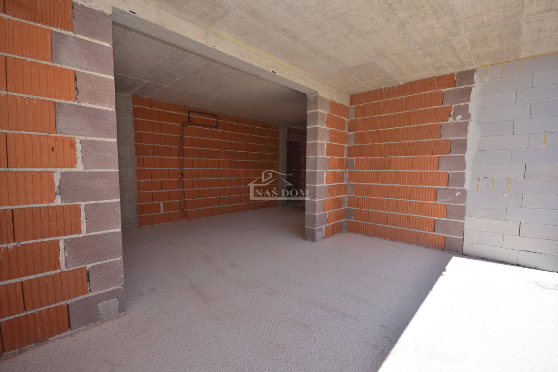 Vodice nekretnine – novogradnja stan s terasom