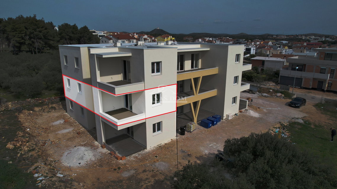 Vodice - S4 Stan na 1. katu 88 m² s terasom i pogledom na more
